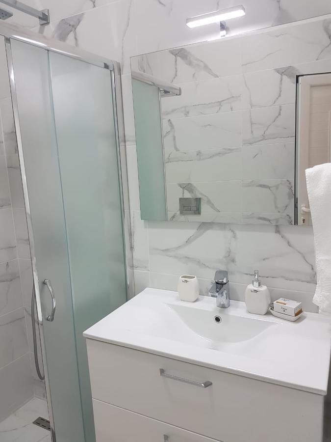 Appartamento Vila Alikaj Sarandë Esterno foto