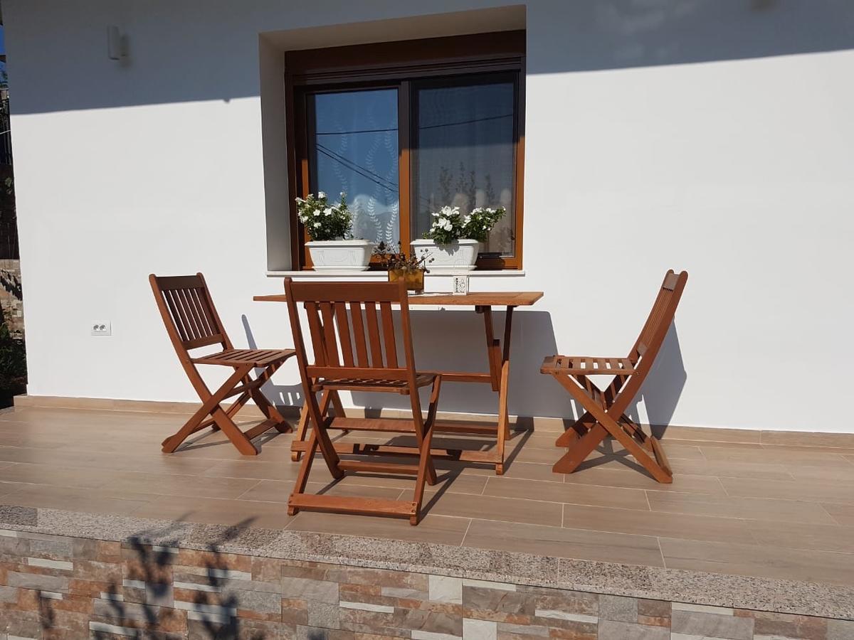 Appartamento Vila Alikaj Sarandë Esterno foto