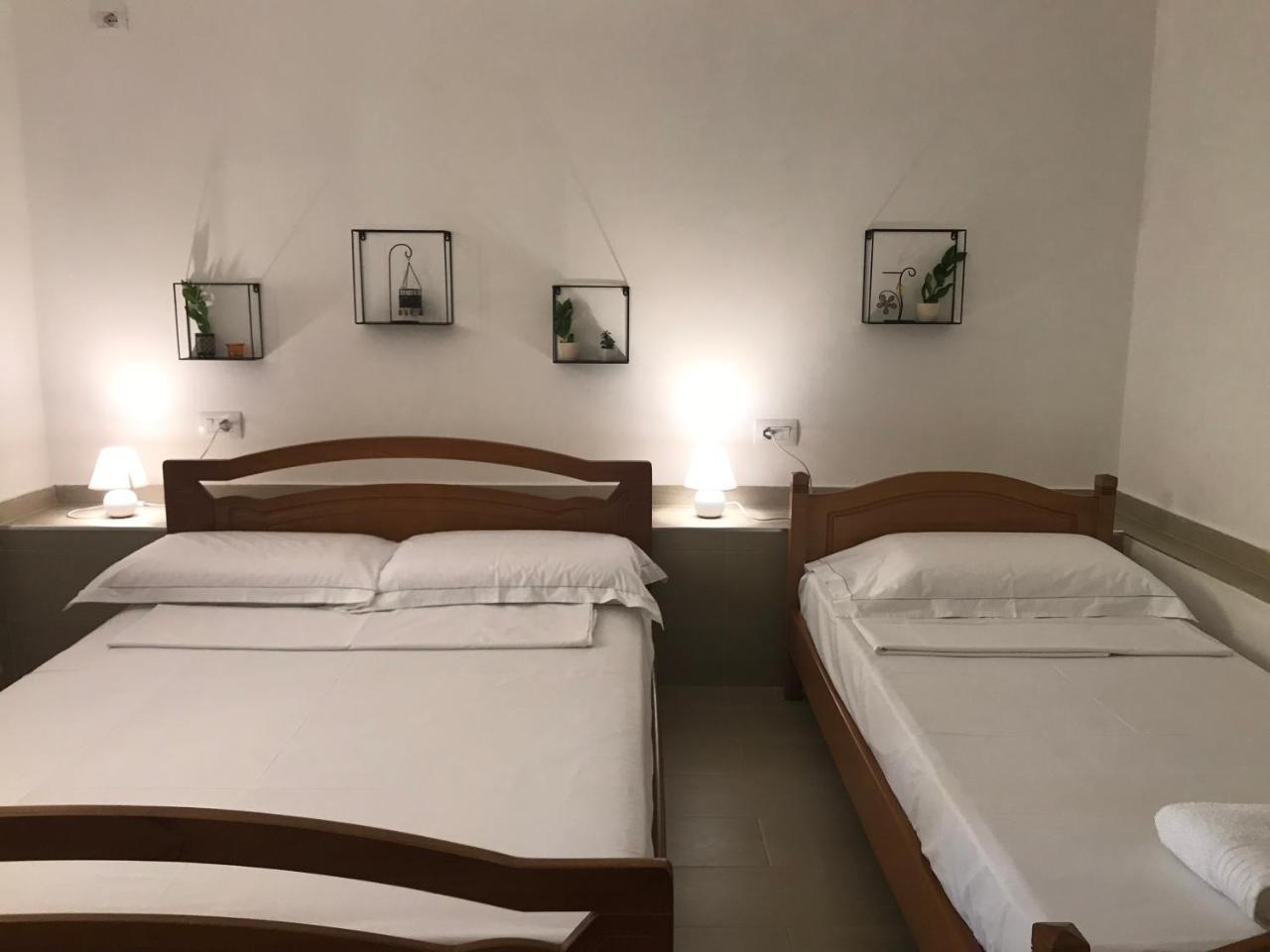 Appartamento Vila Alikaj Sarandë Esterno foto